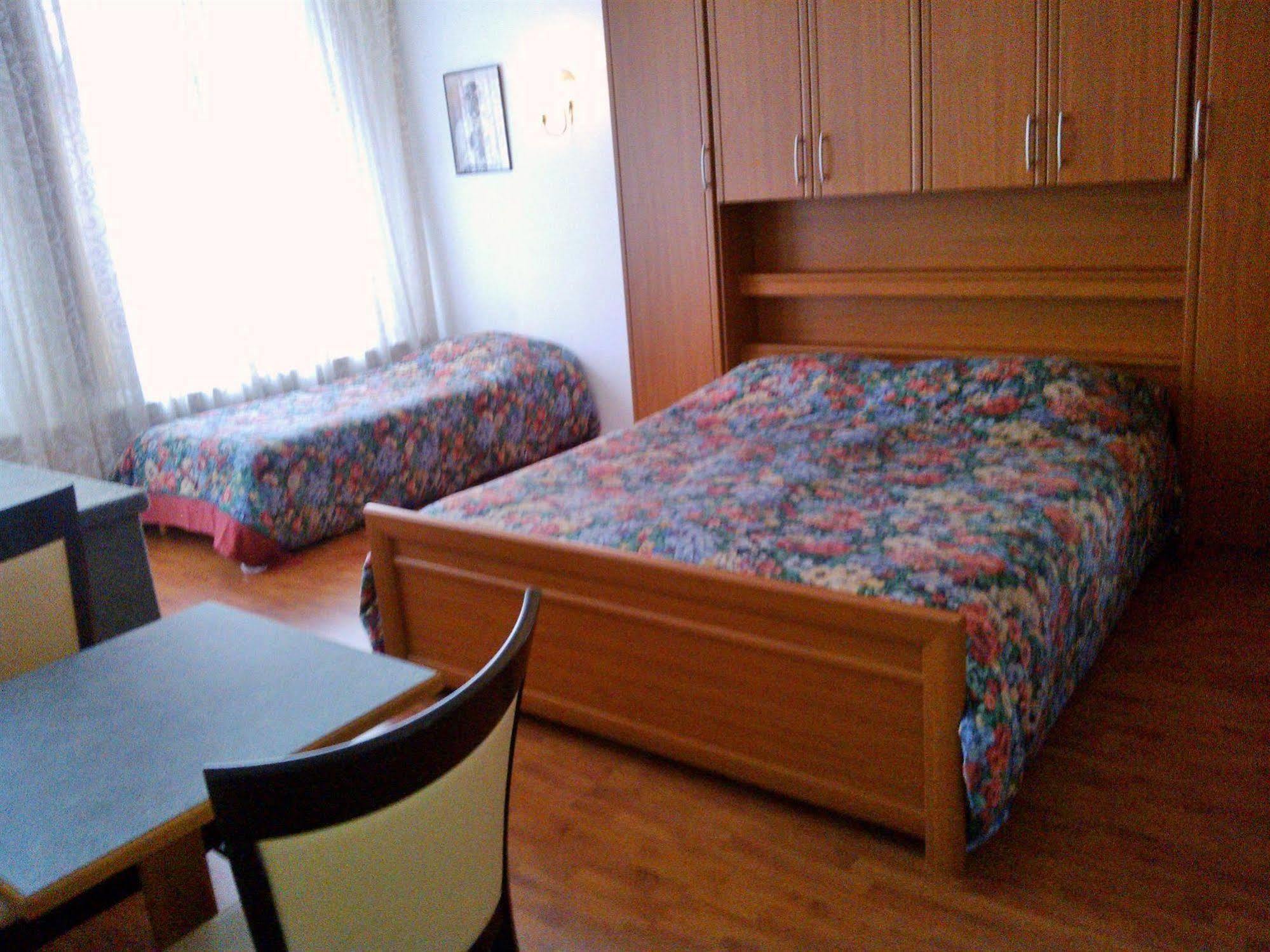Ziza Hotell Valkenburg aan de Geul Exteriör bild